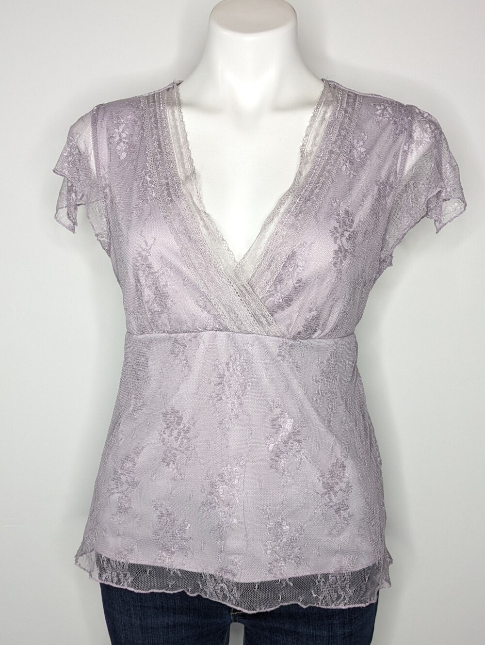 Vintage Y2K Exhilaration Light Lilac Purple Lace V Neck Empire Waist Blouse L